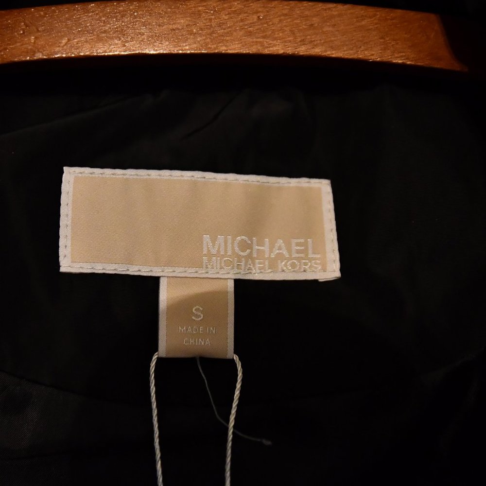 Michael Kors Puffer Vest - Picture 4 of 4